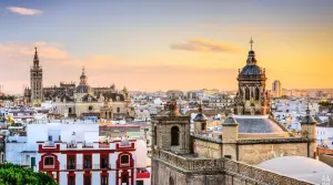 Seville's Hot Atmosphere