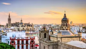 Seville's Hot Atmosphere