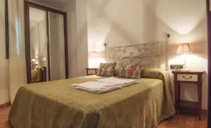 Seville Apartments