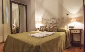 Seville Apartments
