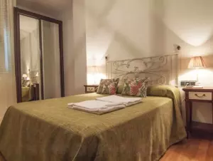Seville Apartments