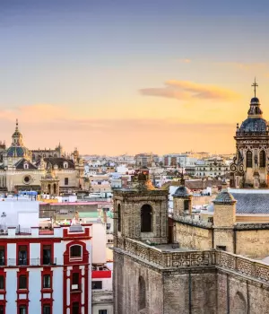 Seville's Hot Atmosphere